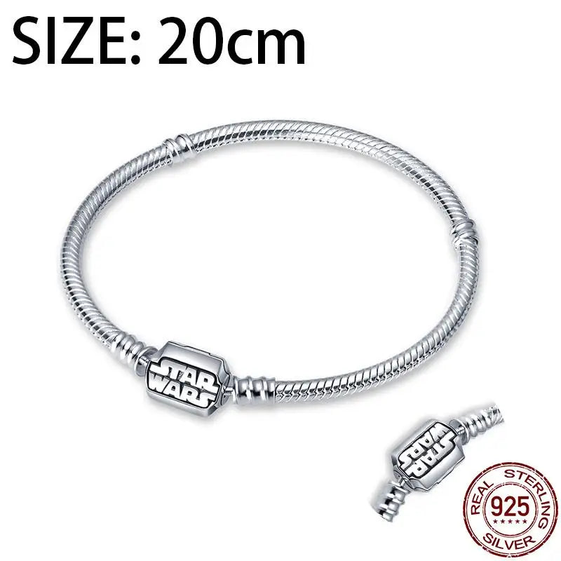 Anhänger aus 925er-Silber „Plata de Ley“ von Disney mit dem „Mandalorianer-Helm“ aus Star Wars