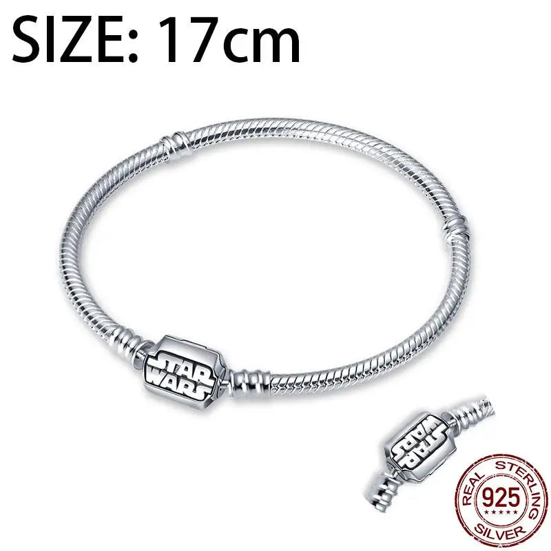 Anhänger aus 925er-Silber „Plata de Ley“ von Disney mit dem „Mandalorianer-Helm“ aus Star Wars