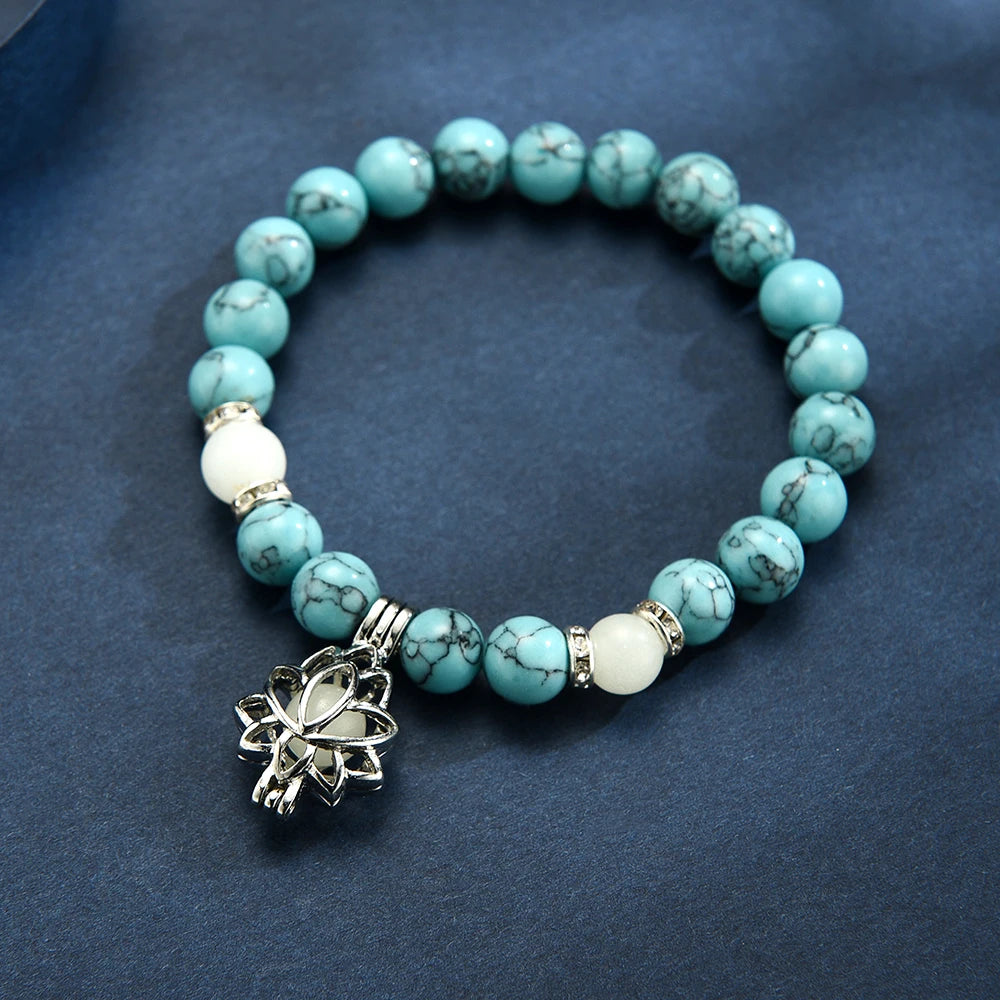Im Dunkeln leuchtendes Bettelarmband