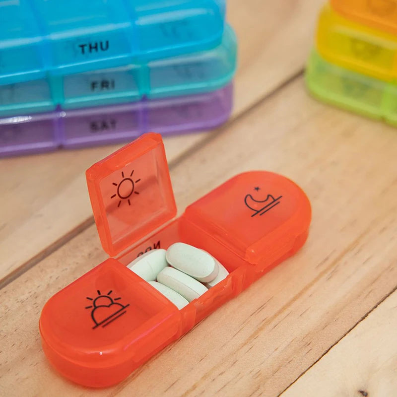 1 Set Pillendose, 7 Tage Organizer, 21 Fächer