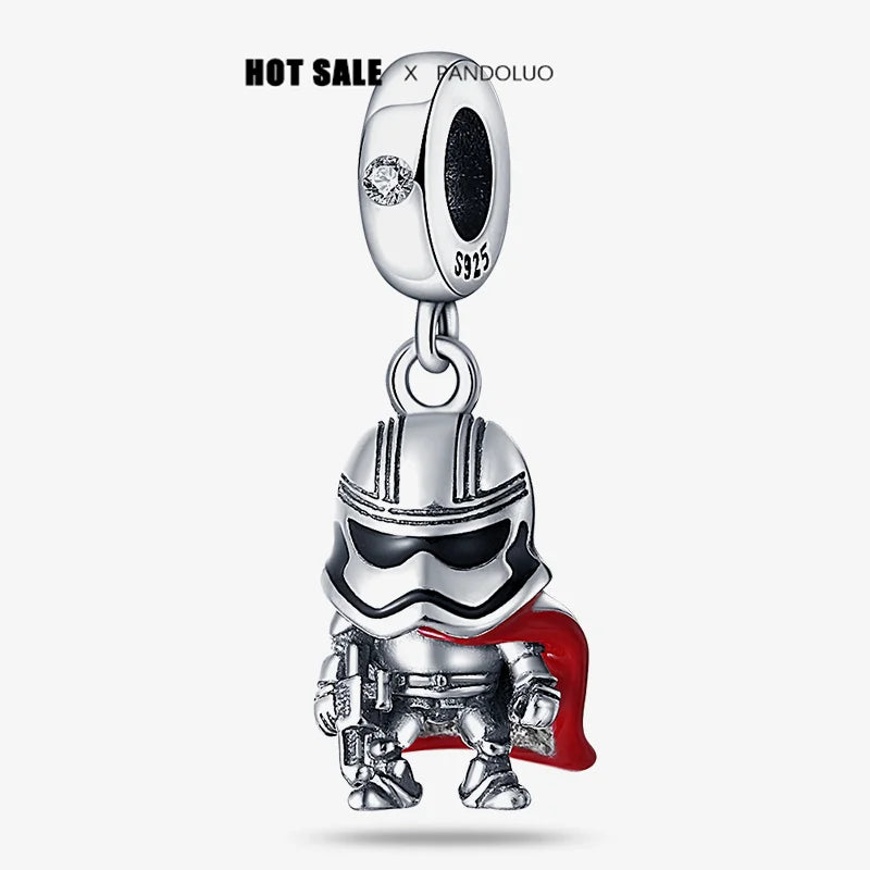 Anhänger aus 925er-Silber „Plata de Ley“ von Disney mit dem „Mandalorianer-Helm“ aus Star Wars