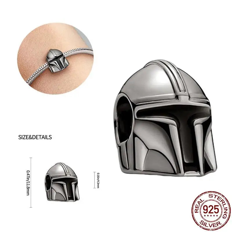 Anhänger aus 925er-Silber „Plata de Ley“ von Disney mit dem „Mandalorianer-Helm“ aus Star Wars
