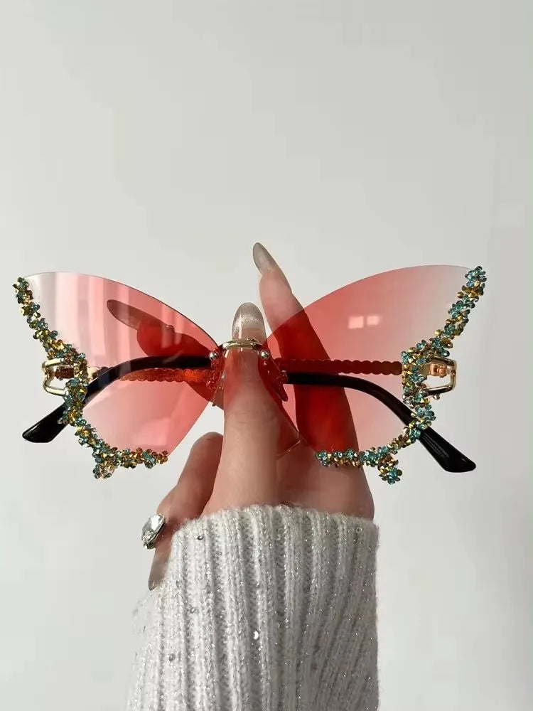 Sonnenbrille mit Leopardenmuster