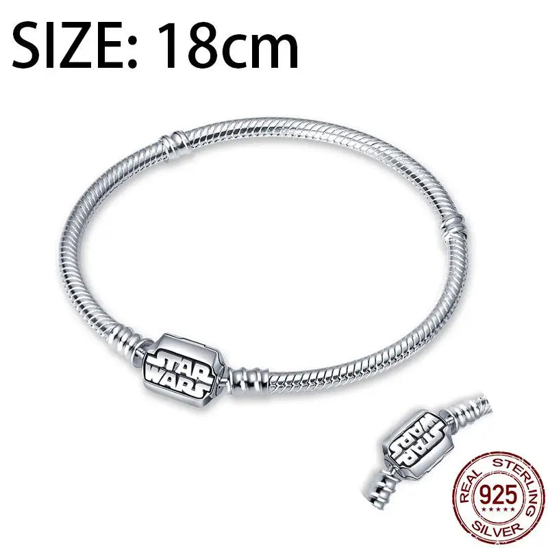 Anhänger aus 925er-Silber „Plata de Ley“ von Disney mit dem „Mandalorianer-Helm“ aus Star Wars